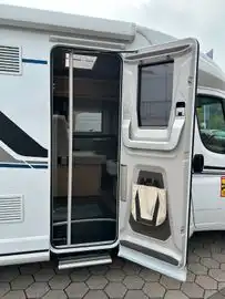 KNAUS Sky TI 700 MEG Platinum Selection